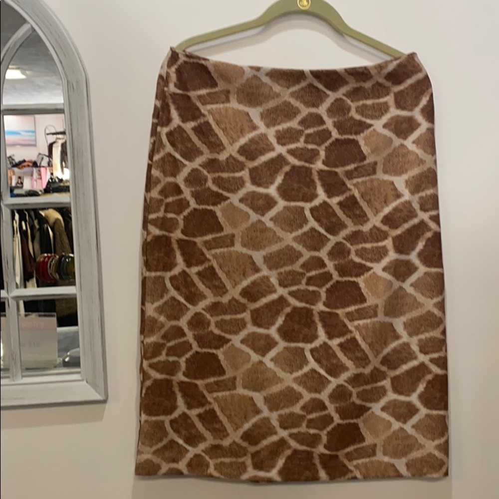 To The Max woman’s animal print skirt 9